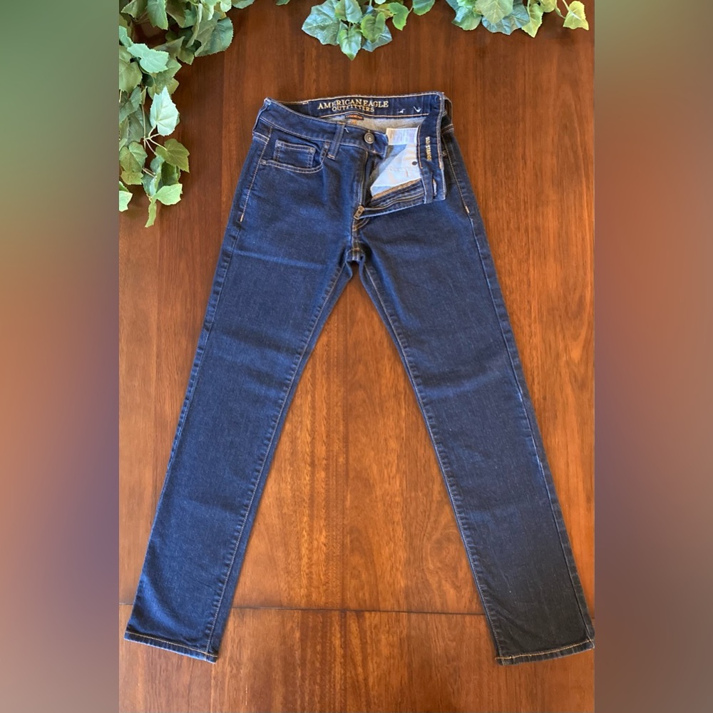 Men’s Dark Blue Extreme Flex Slim Straight Jeans Size 29 x 32